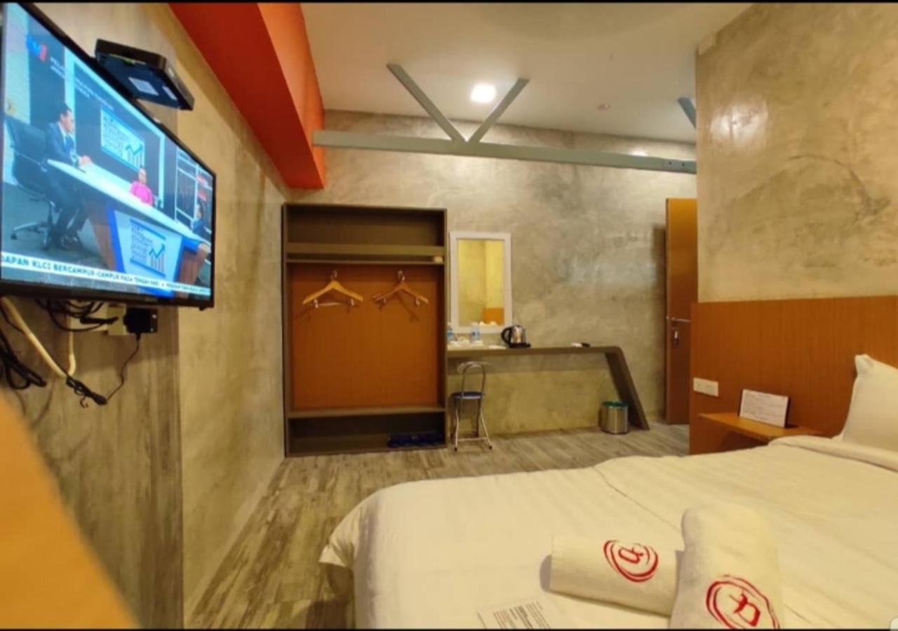 Rick Resort Teluk Intan Exterior photo