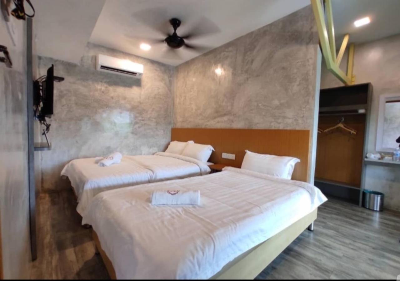 Rick Resort Teluk Intan Exterior photo