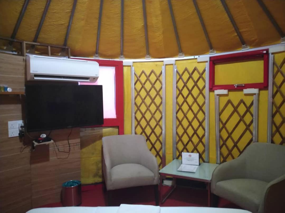 Rick Resort Teluk Intan Exterior photo