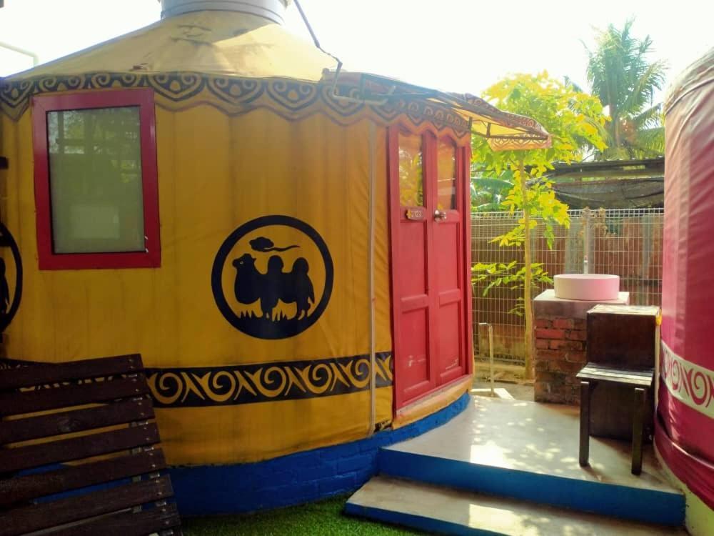 Rick Resort Teluk Intan Exterior photo