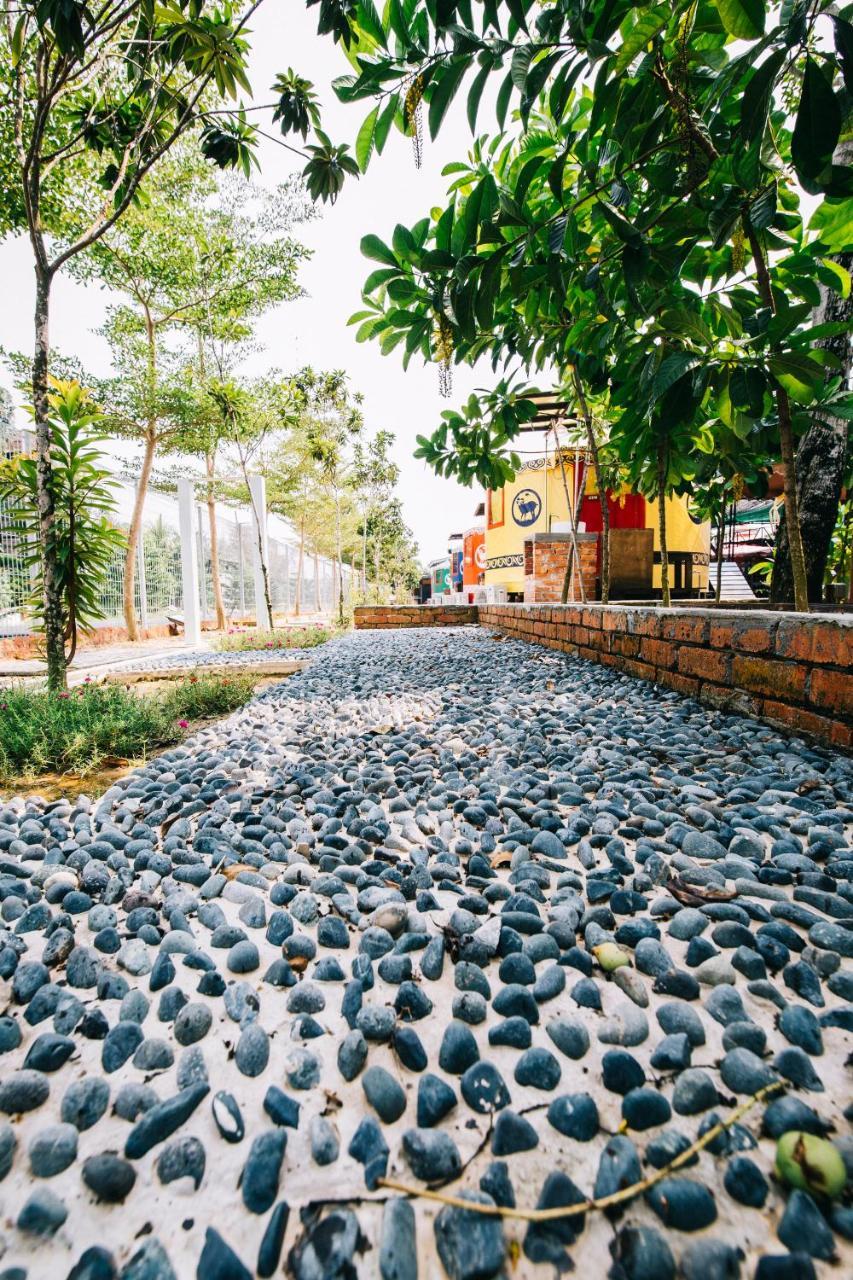 Rick Resort Teluk Intan Exterior photo