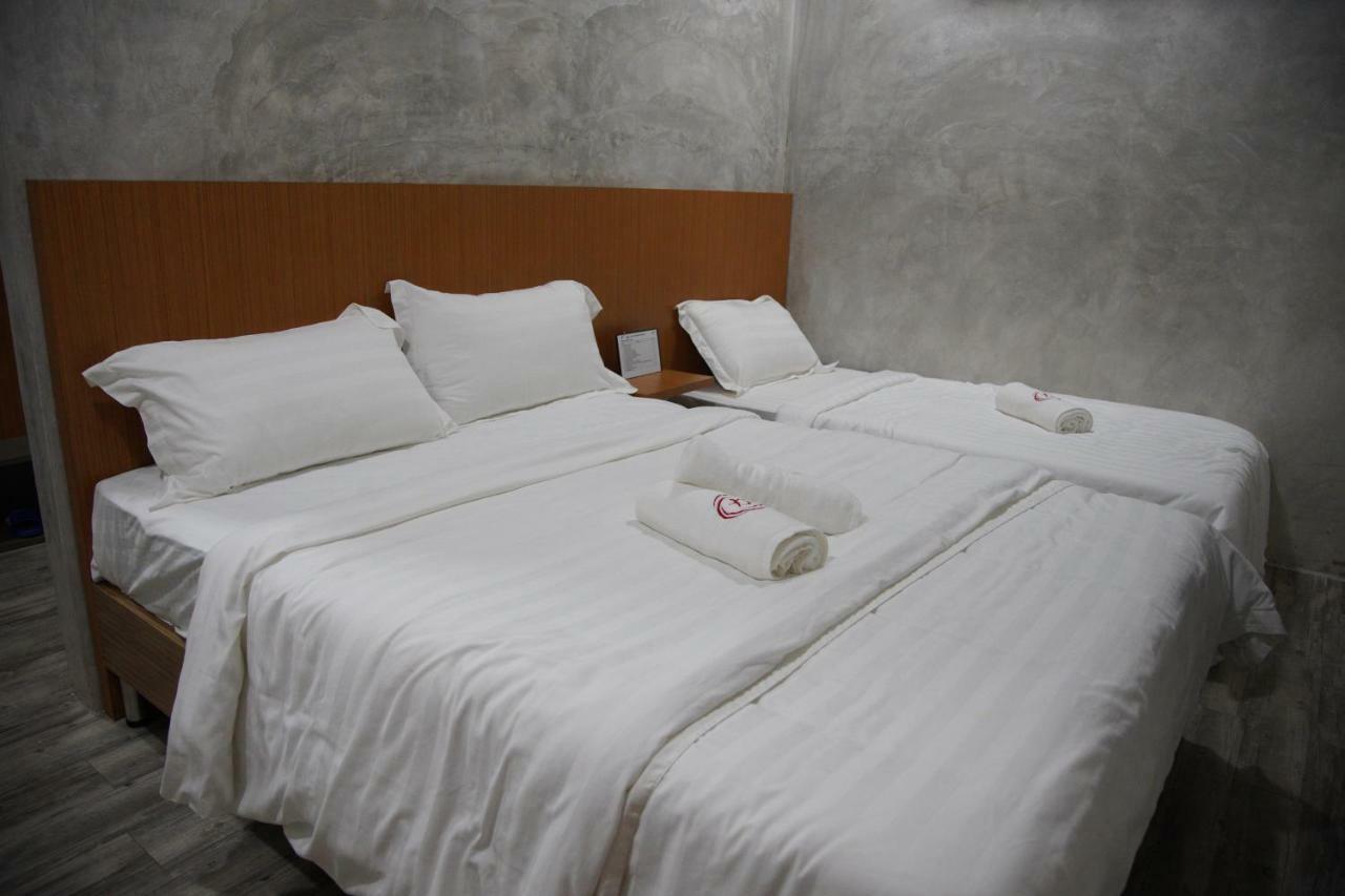 Rick Resort Teluk Intan Exterior photo
